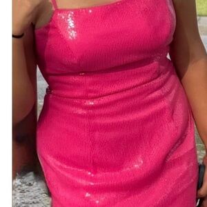 Hot Pink Sequin Homecoming Dress – Size 10, Like New! ✨